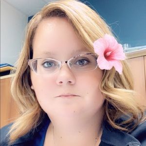 Meet your Posher, Jenna